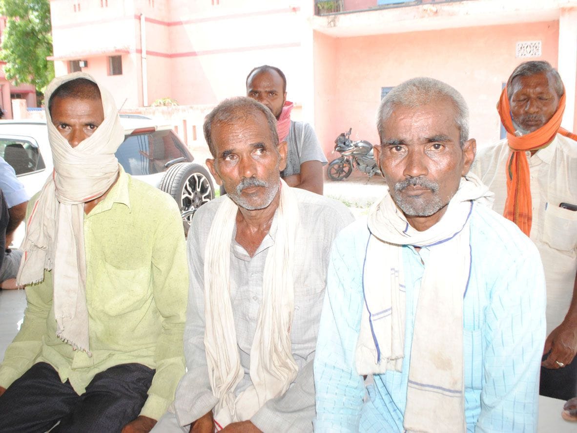 sasuraal se laut rahe yuvak ne peeya jahar, maut