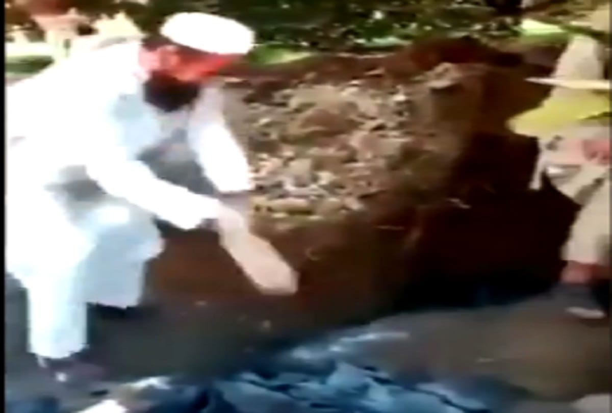 Four people arrested in Pakistan for damaging rare statue of Mahatma Buddha