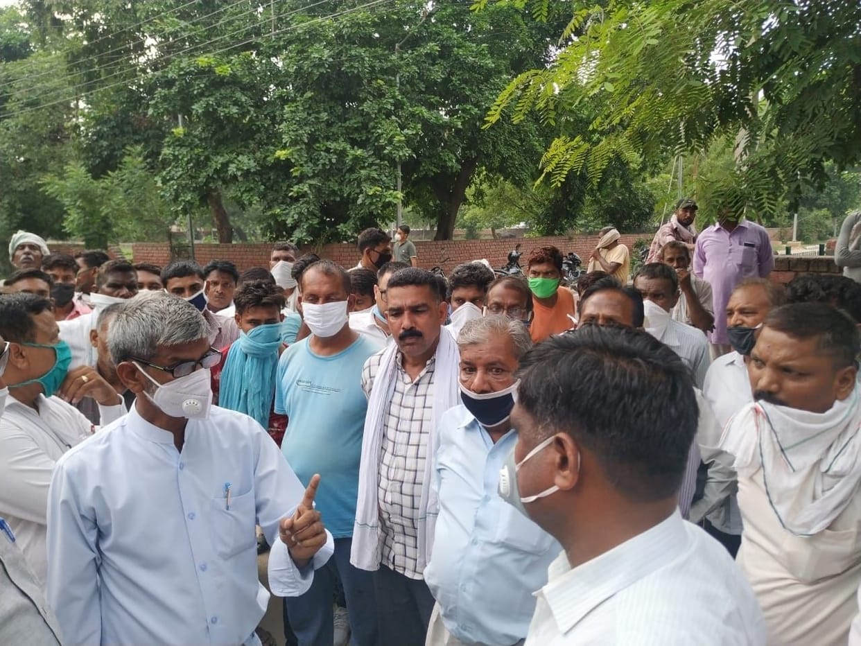 Municipal council executive accused of threatening councilor and chairperson's husband