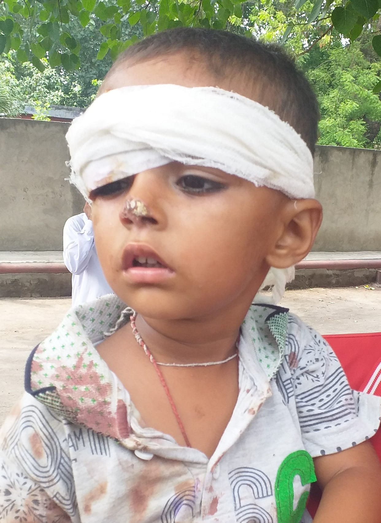 Two years old baby died in road accident, six injured.