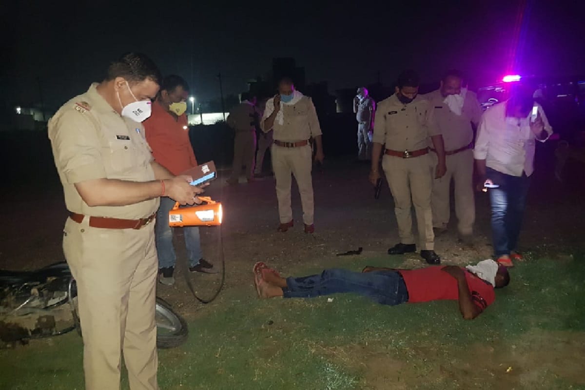 Encounter in Meerut: at night two encounters four miscreants in the leg