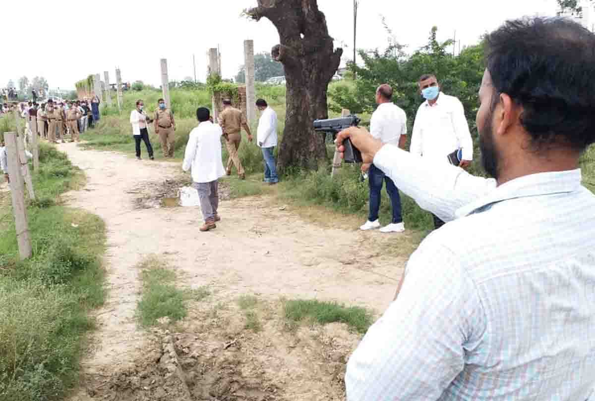 SIT STF and forensic team reached to recreate crime scene of Vikas Dubey encounter