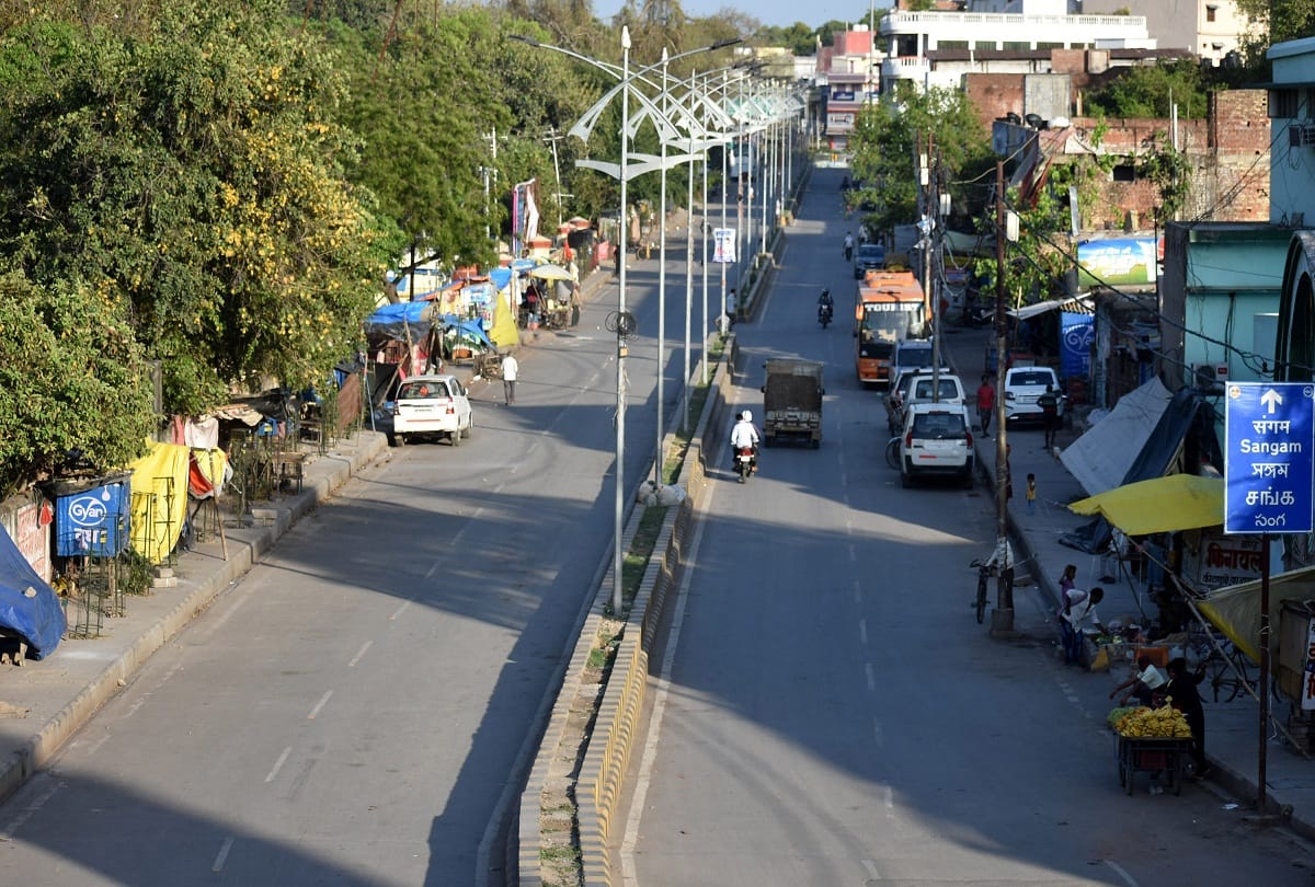 lockdown in up: silence in the markets, people staying in homes