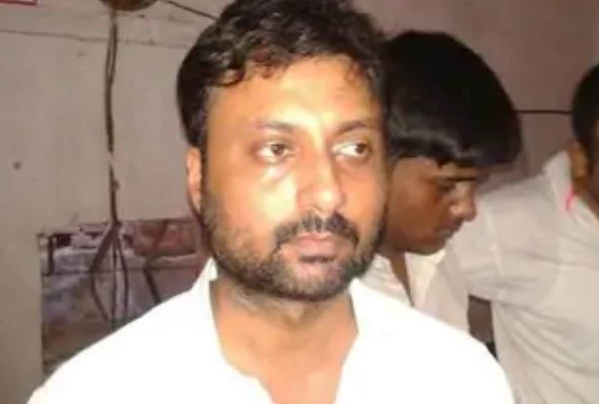 Police Preparations to take gorakhpur Top-10 history sheeter vinod upadhyay on remand in gorakhpur