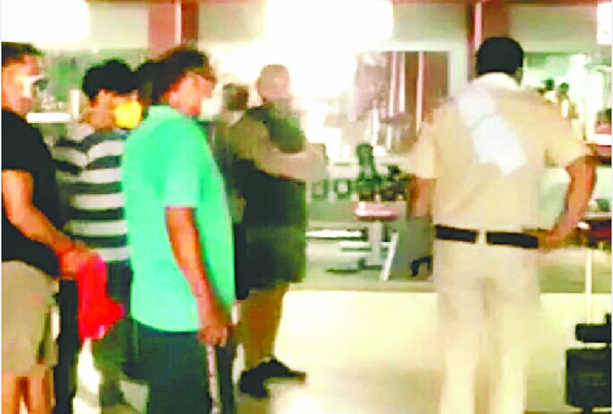 Even after the ban exercise in gym without masks 11 arrested in delhi