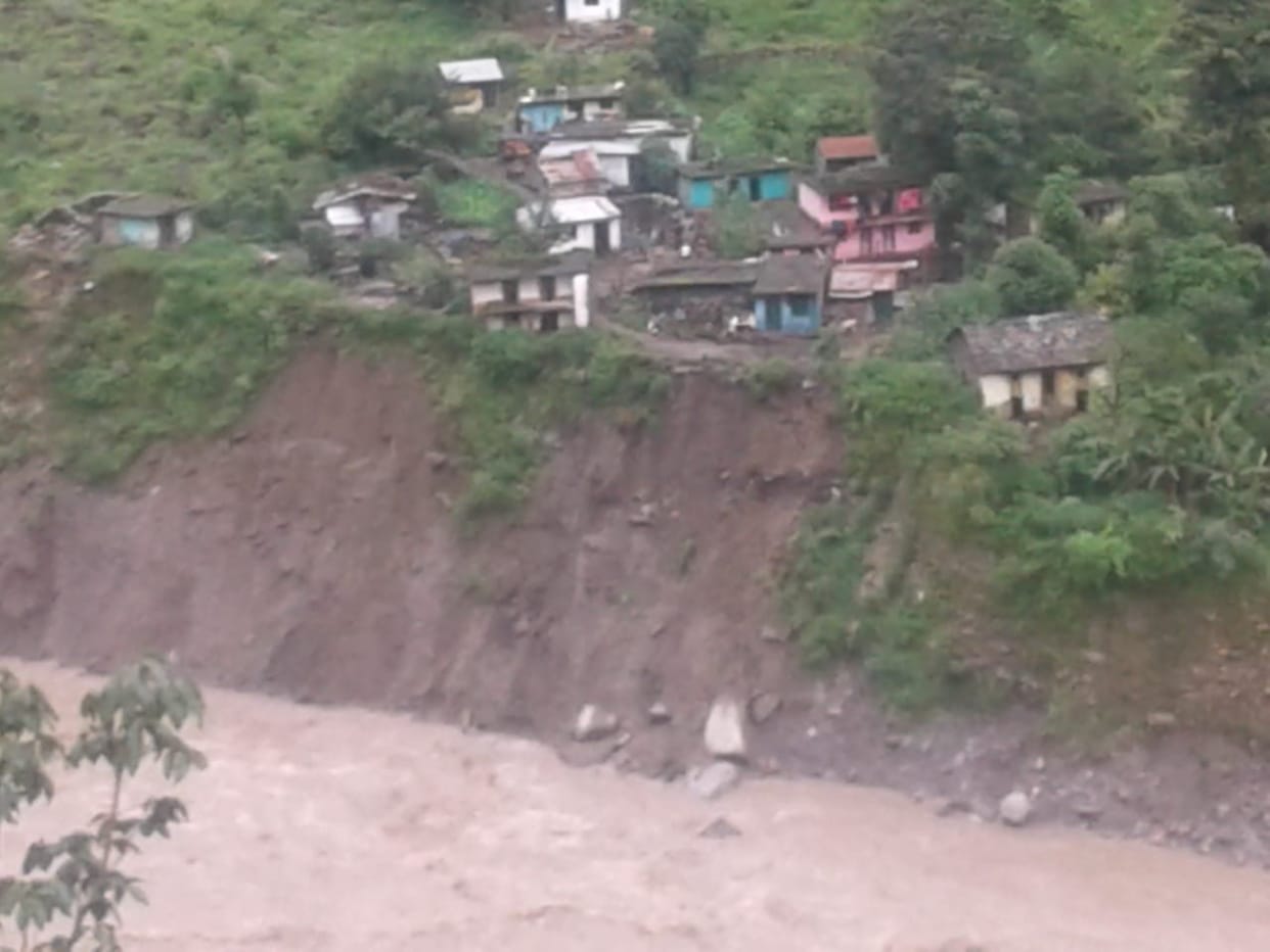 Munsiyari and Bangapani region rains havoc