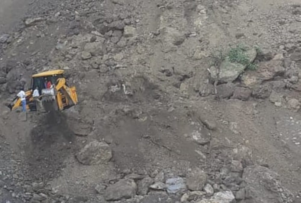 Uttarakhand weather today update News: Rainfall Expected in many places, badrinath Highway closed