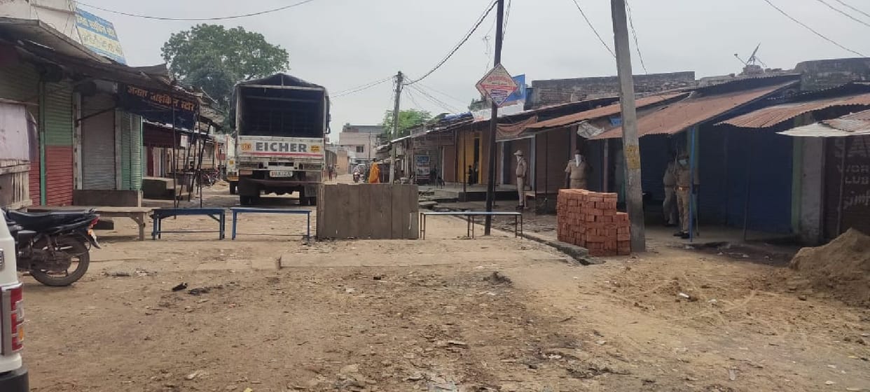 Nayapurwa village becomes hotspot, people imprisoned in homes