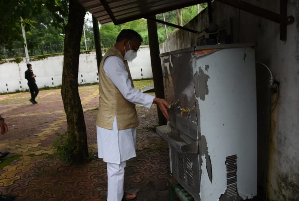 Uttarakhand CM Trivendra singh rawat Starts Dengue prevention Campaign from his house, Photos