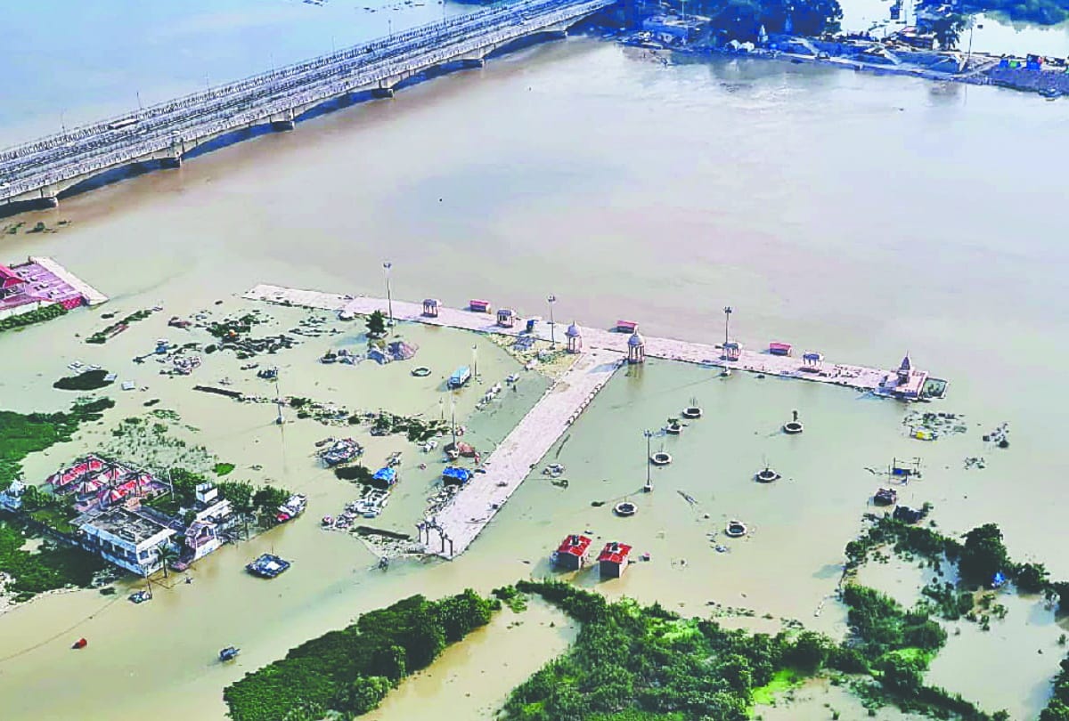 Rapti river water level rises above danger mark in Gorakhpur