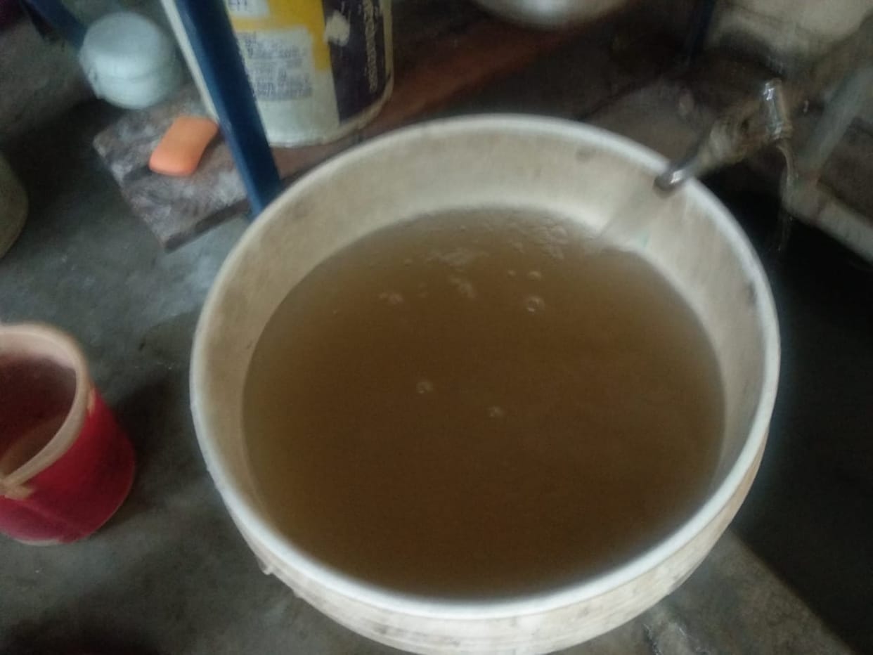 drity water suppling in railway colony