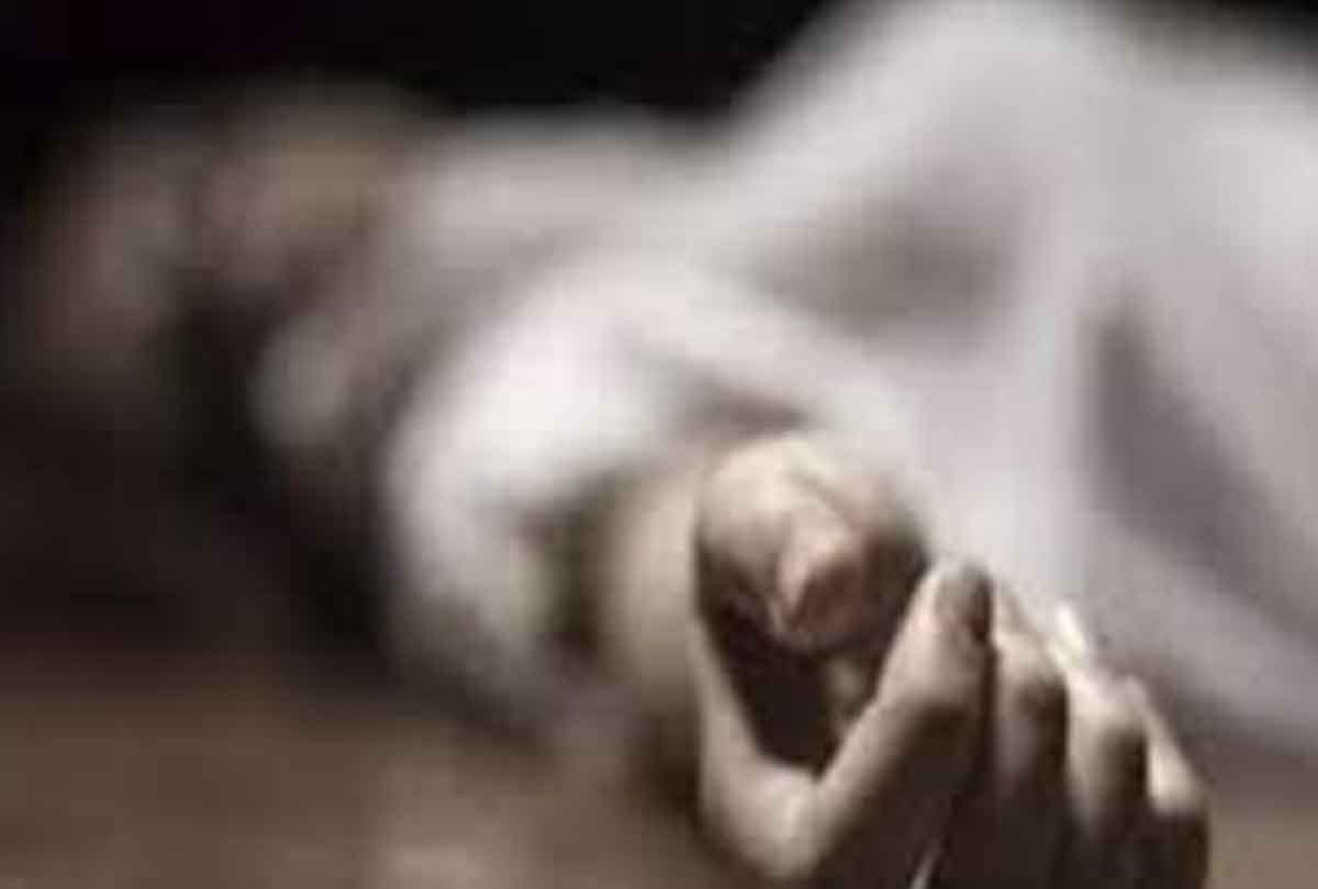 body of a teen girl found hanging in kanpur dehat