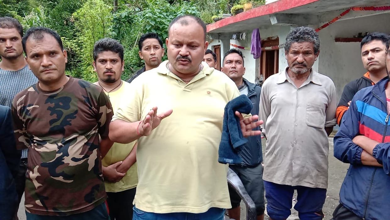 Aapada in Pithoragarh