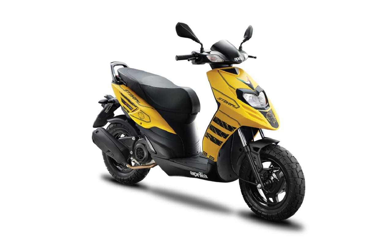 piaggio new scooter launched in india piaggio vespa india aprilia storm bs6  piaggio vespa vxl piaggio vespa sxl vespa facelift vxl vespa facelift sxl  vespa facelift 2020 piaggio india scooters