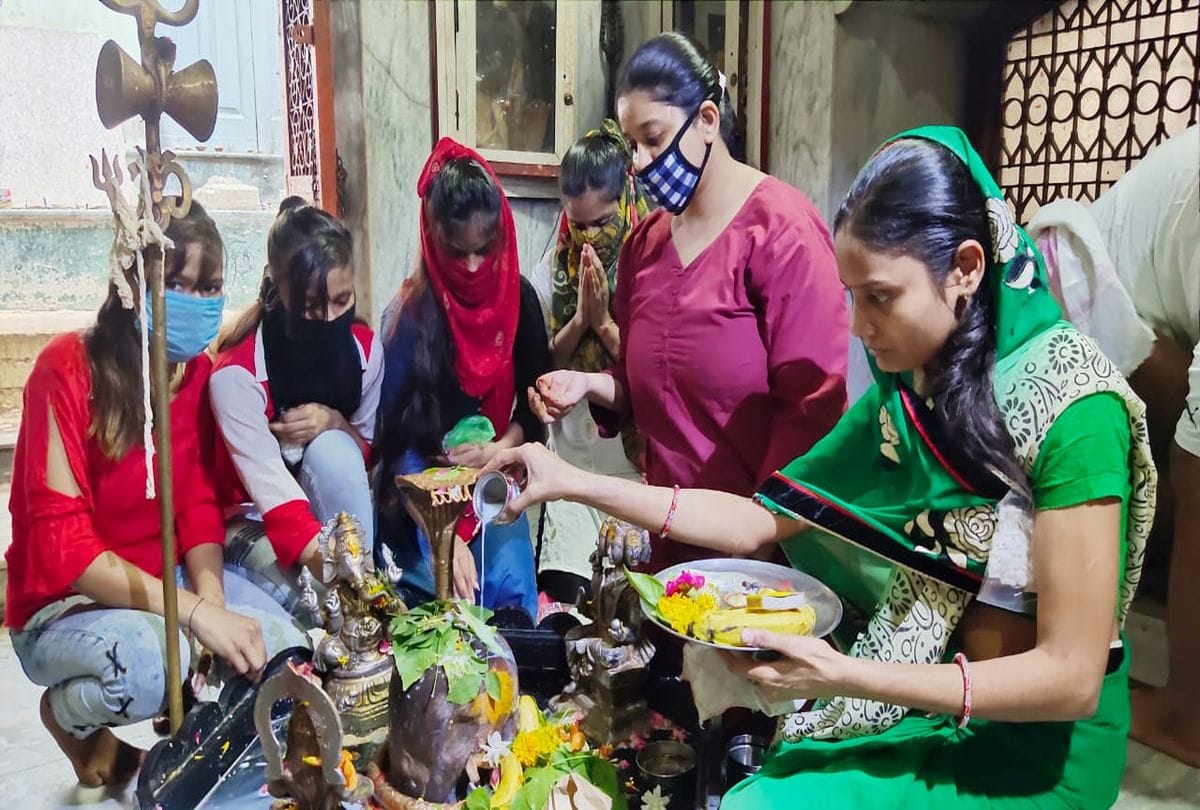 pradosh 2020 date puja and shubh muhurat