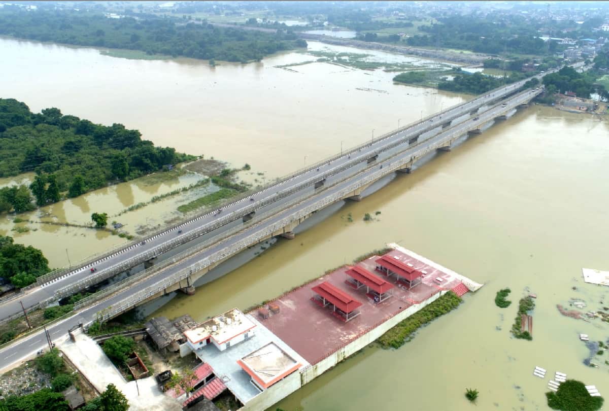 Rapti river water level rises above danger mark in Gorakhpur