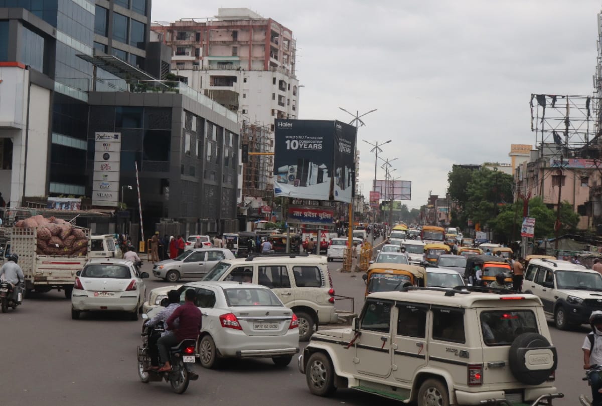 Market opened after nine days in three areas at Gorakhpur city due to corona