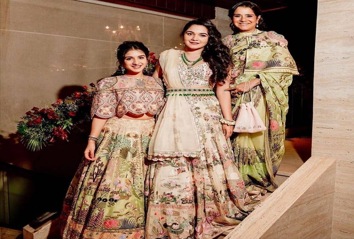 radhika merchant in pastel lehenga designer rahul mishra radhika merchant stunning beautiful looks styles pictures instagram