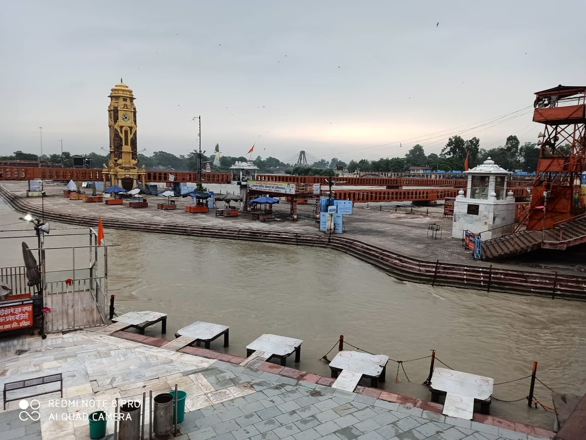 uttarakhand news: reason behind har ki paidi wall collapse