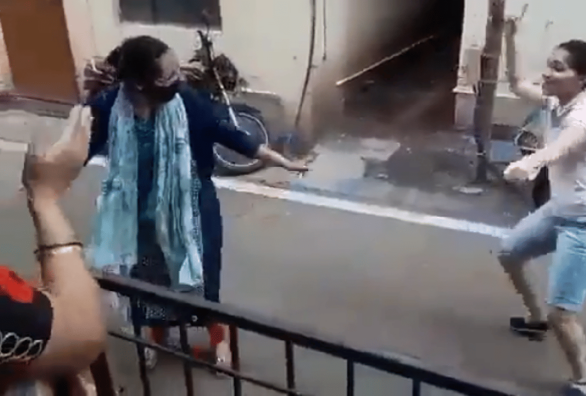 woman returns home after defeat coronavirus sister welcome dance video goes viral