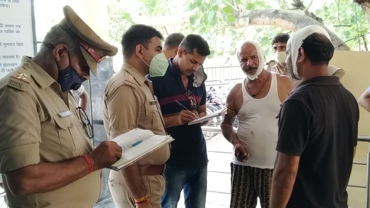 Firing and stone throwing on two sides, ten injured