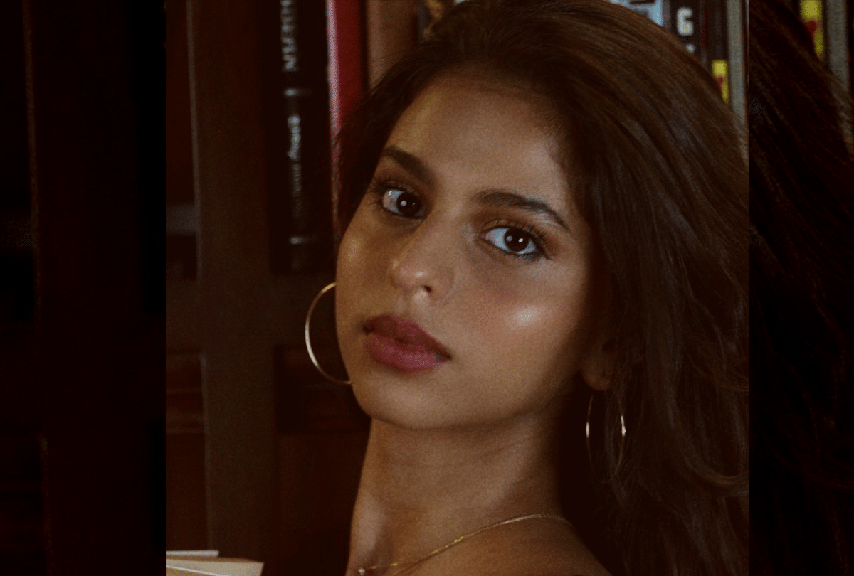 shahrukh khan daughter suhana khan post glamorous pictures on instagram gone viral