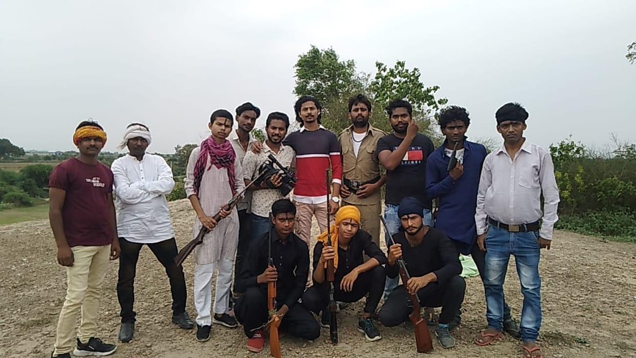 Shooting of 'Bundlekhand Ke Sholay' film in Bundeli language