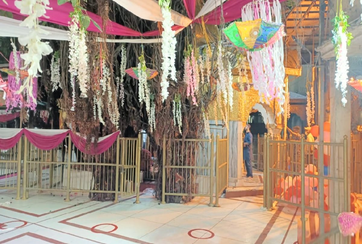 Shravan Ashtami fair started in Chintpurni without devotees, devotees visited online