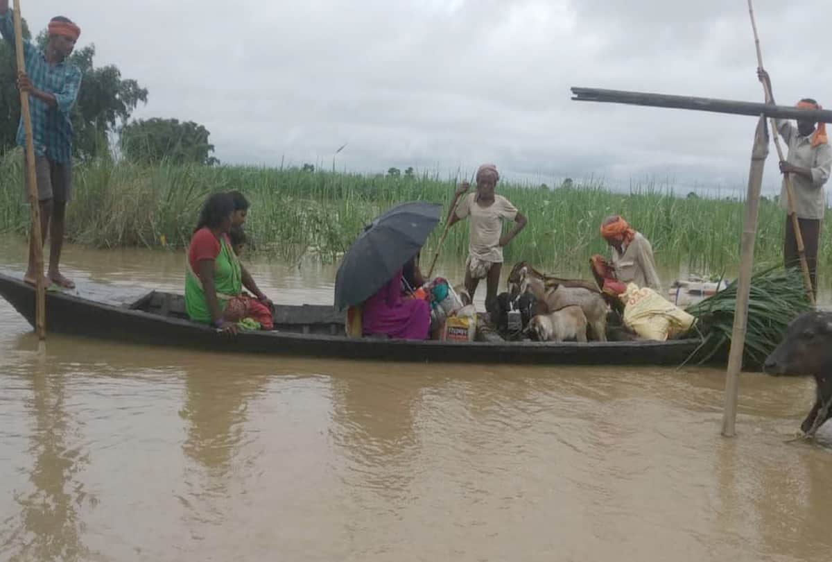 Gandak river flowing 24 cm above danger mark in Kushinagar