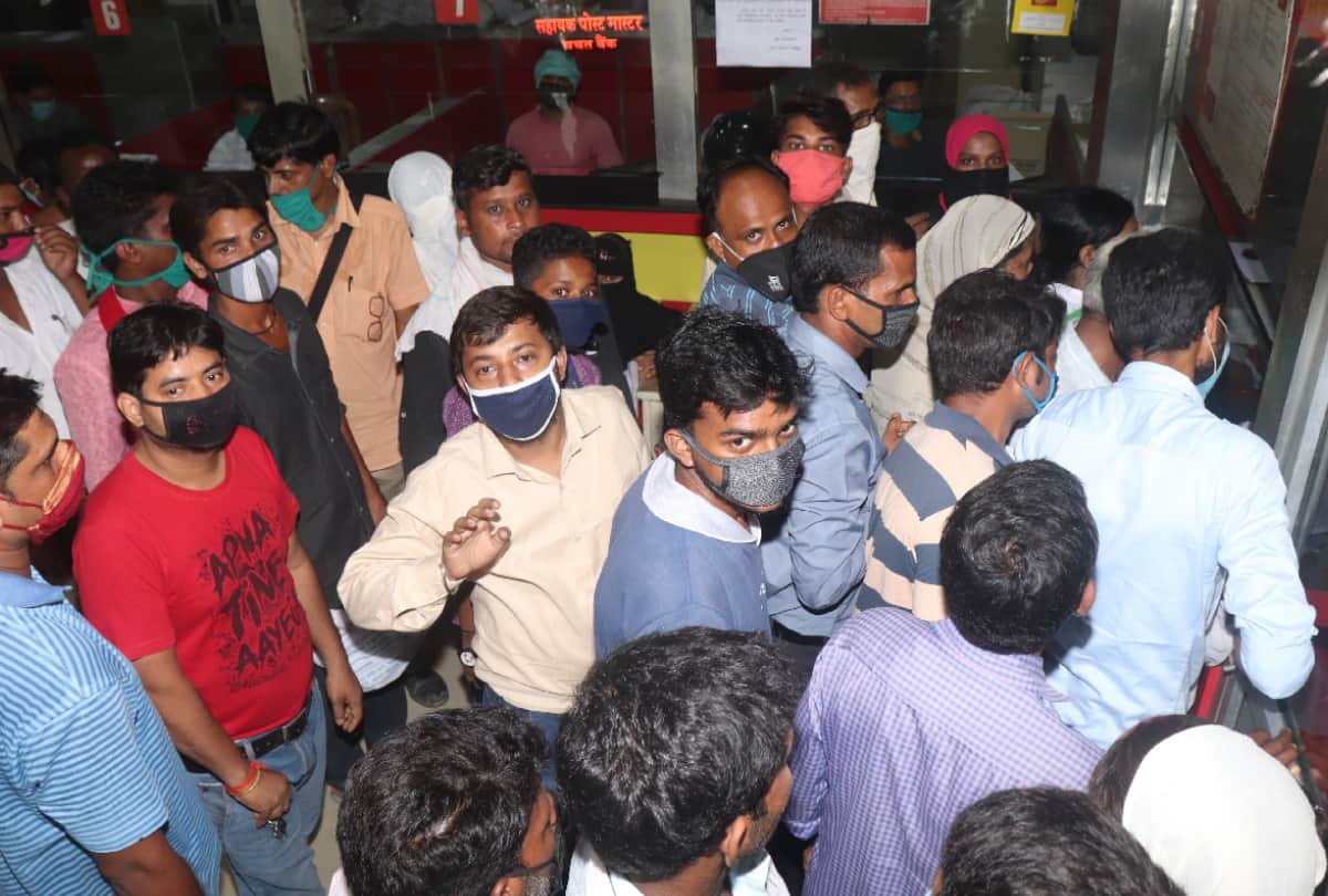 People Breaking social distancing can be dangerous during coronavirus in gorakhpur