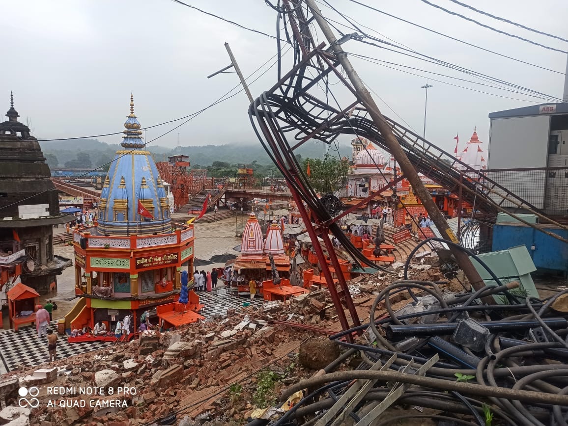 uttarakhand news: reason behind har ki paidi wall collapse