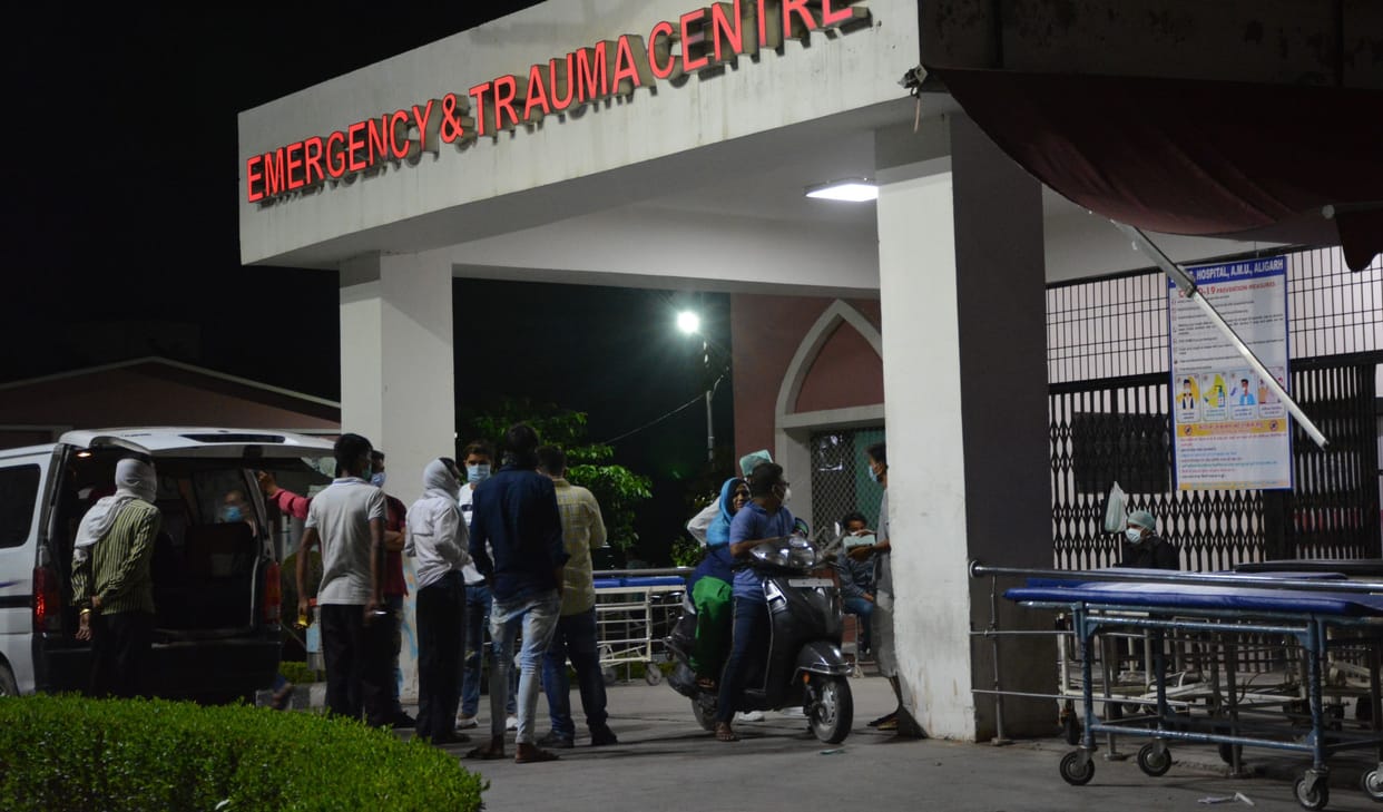Patient's care taker beat up medical staff in jn medical college