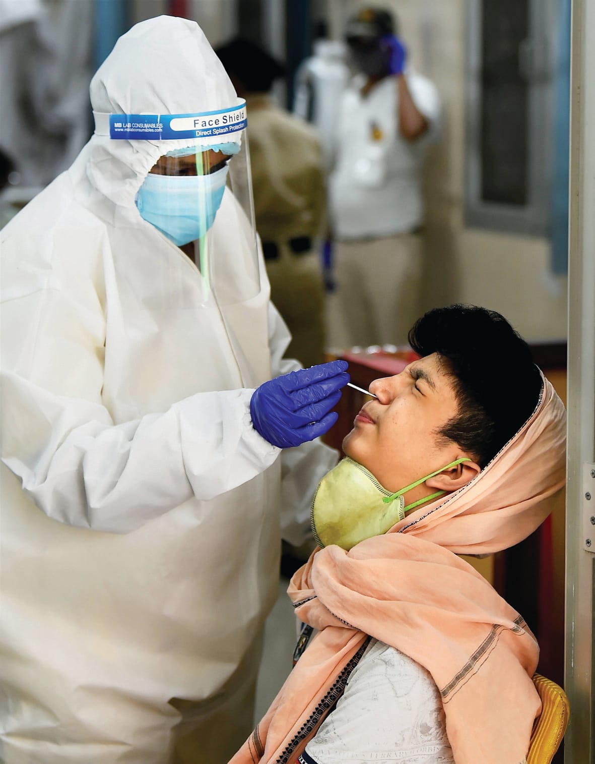 Less than one thousand infected in Delhi after 52 days