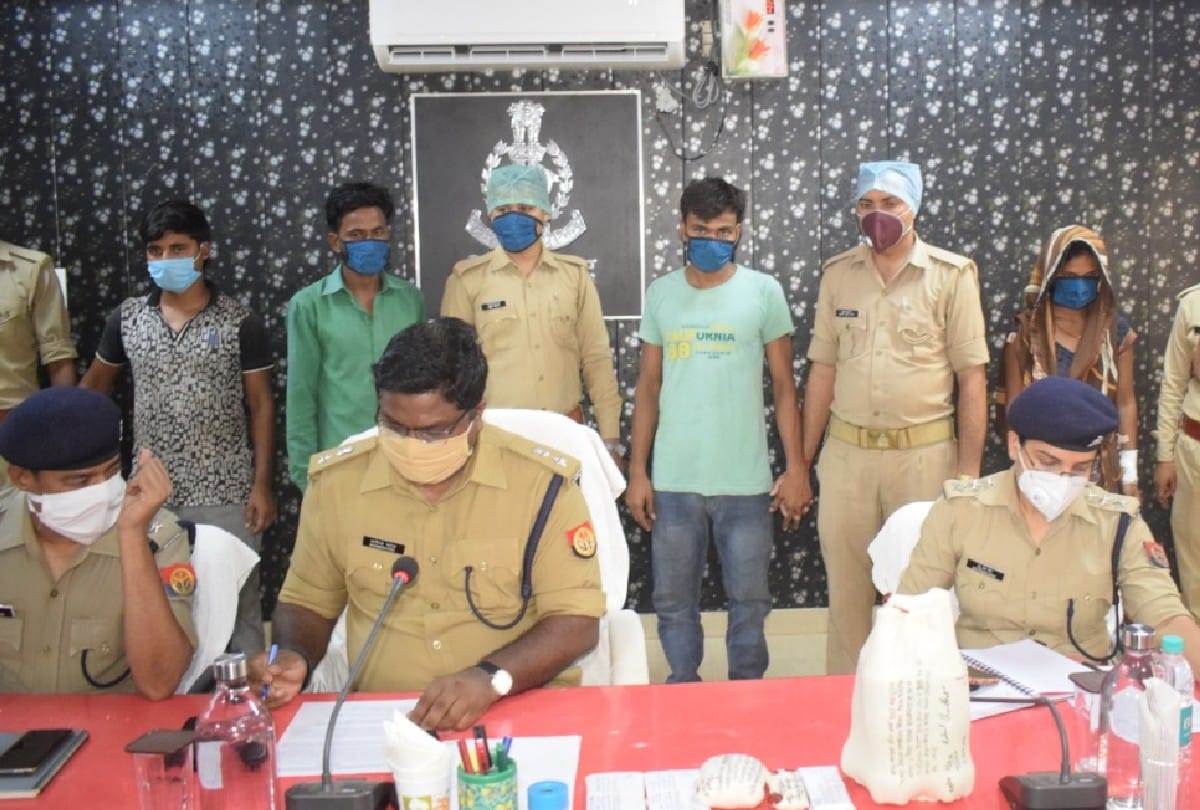 woman arrested with her boyfriend for murder of husband in firozabad