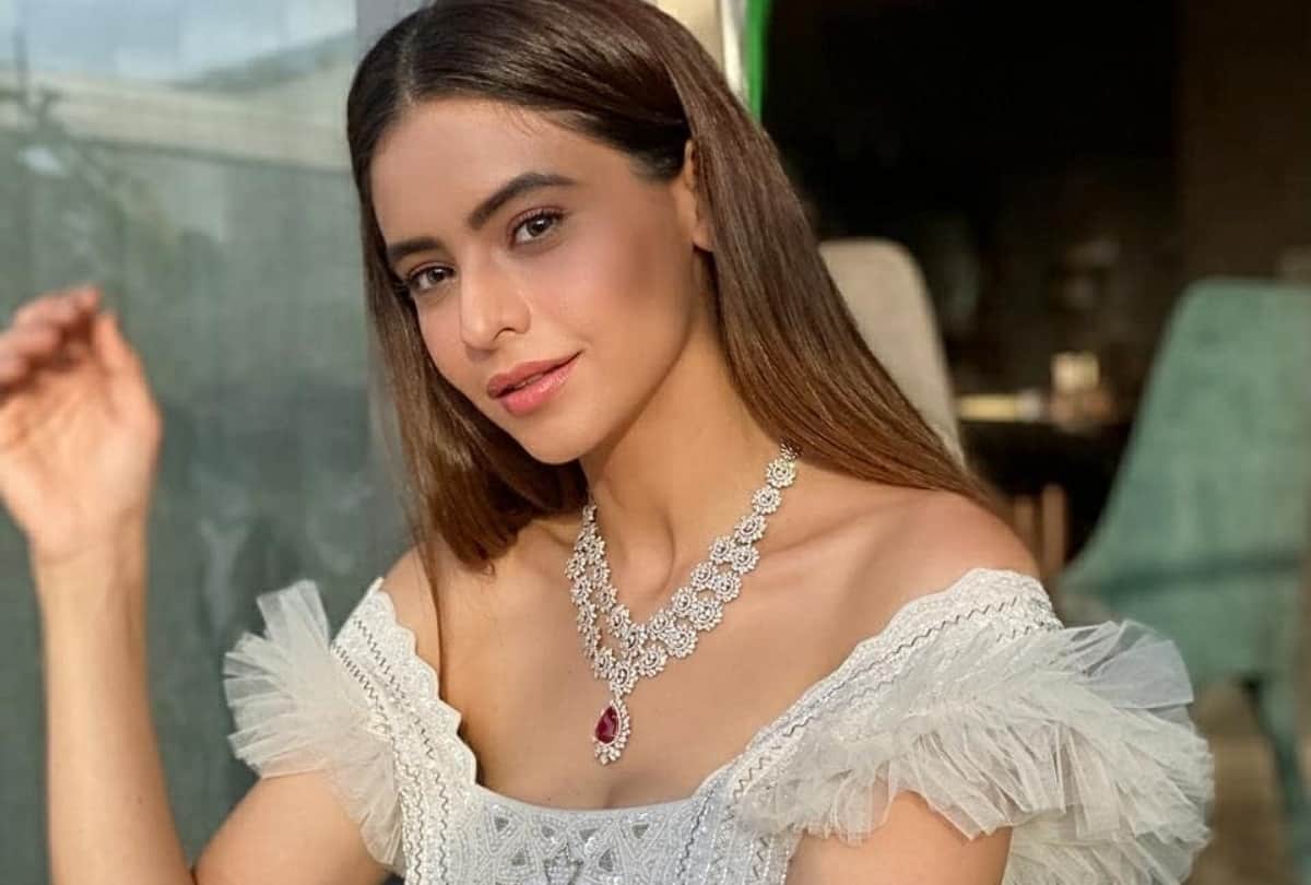 Ramadan 2021 Aamna Sharif shared photo at Instagram users says 30 days be patient