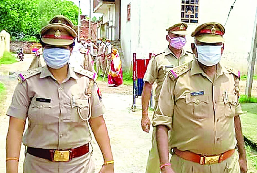 woman who did self immolation in front of lokbhawan his dead body brought back to home.