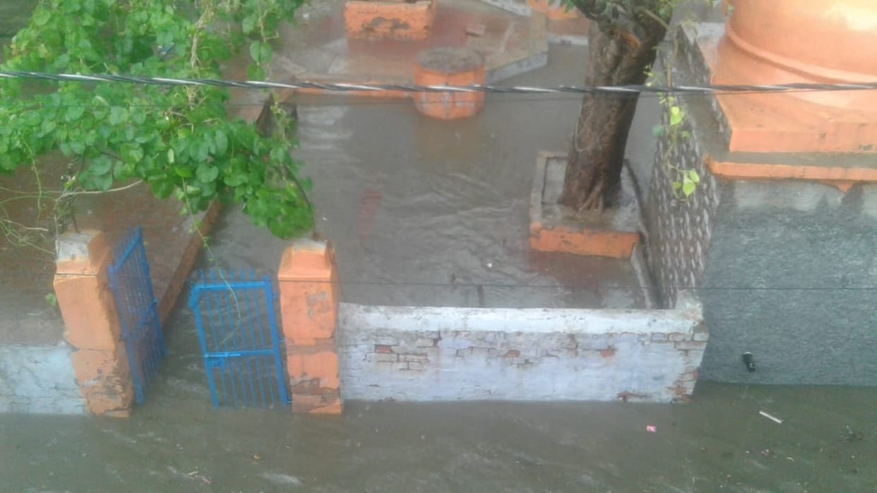 it's heavy rain in sadabad, water logged on road