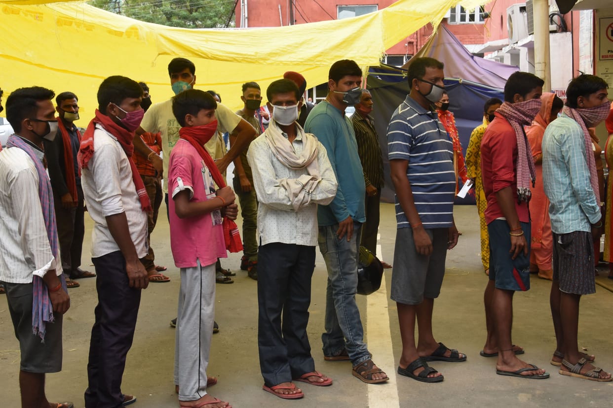 Nine more killed in Kashmir, 608 newly infected, figure crossed 15,000