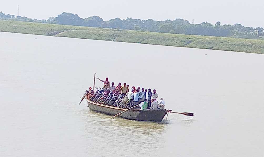 Steamer could not run even after five months, danger looms over Ganges Ghats