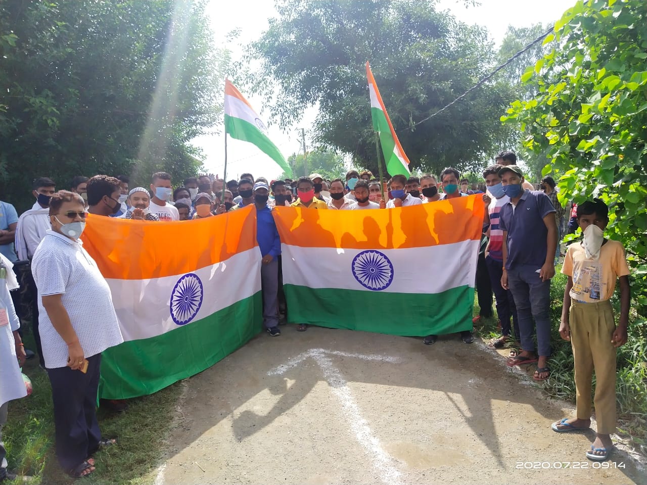 Uttarakhand Soldiers Martyr In Ladakh : dead body reaches, huge rush seen, photos