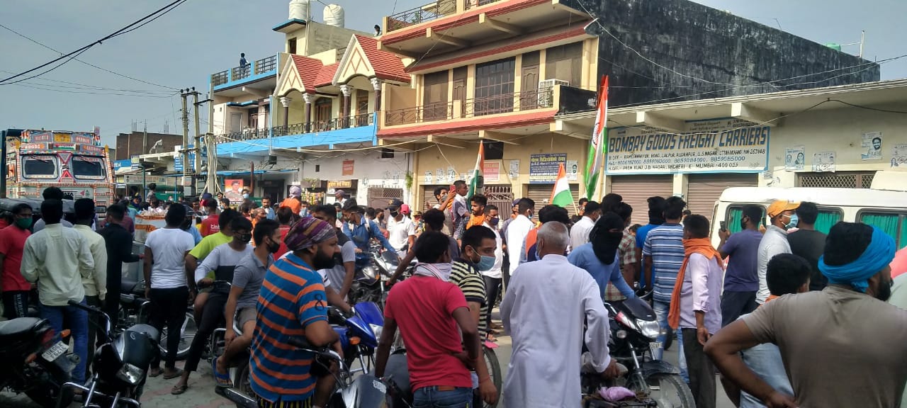 Uttarakhand Soldiers Martyr In Ladakh : dead body reaches, huge rush seen, photos