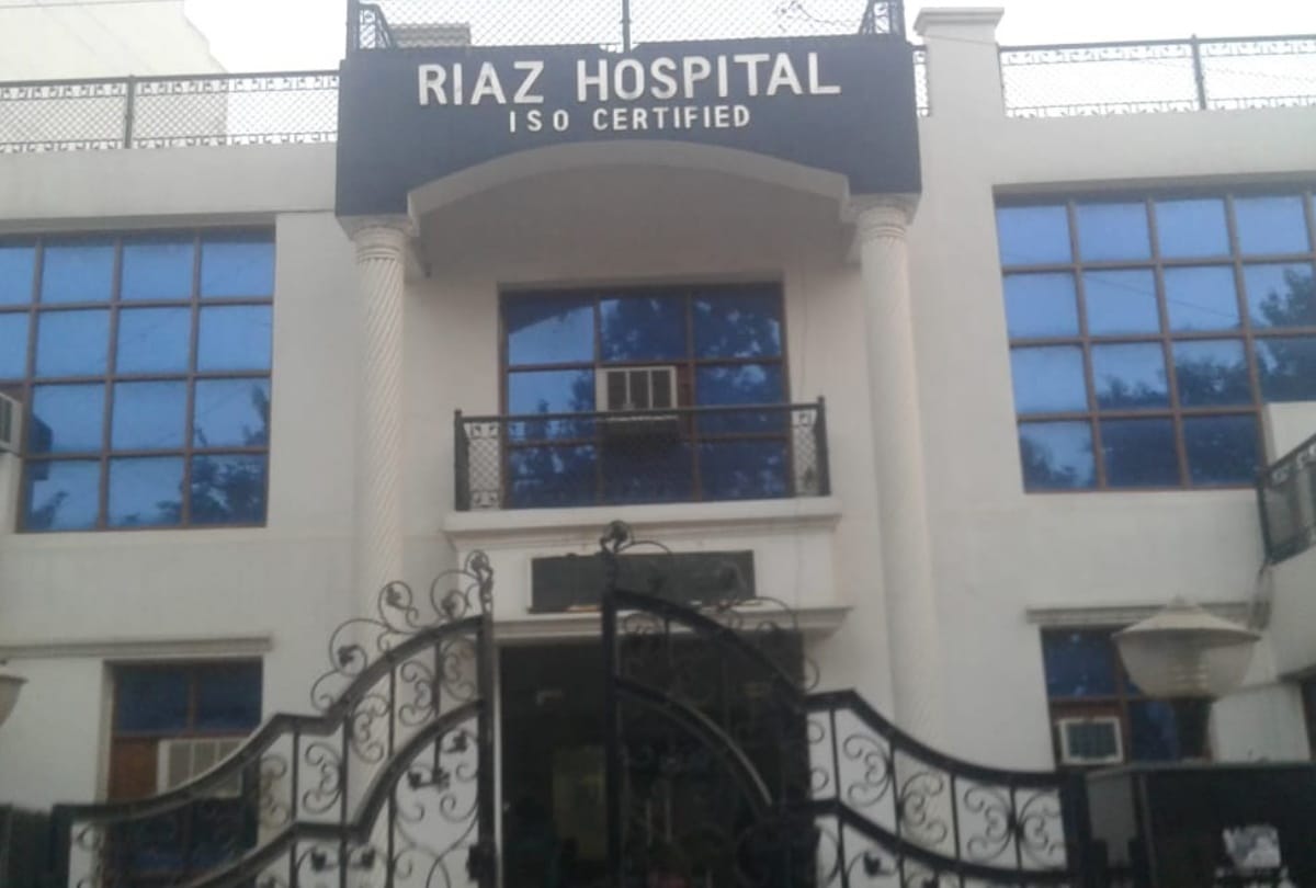 Riyaz Orthopedic Hospital Seal on recruitment of Corona patient without notice