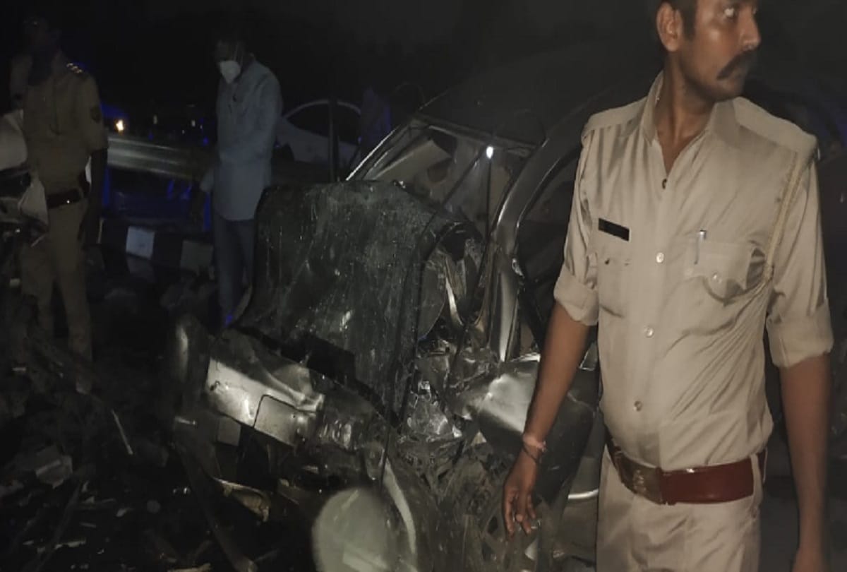 High-speed collision in two SUVs, two killed, five injured