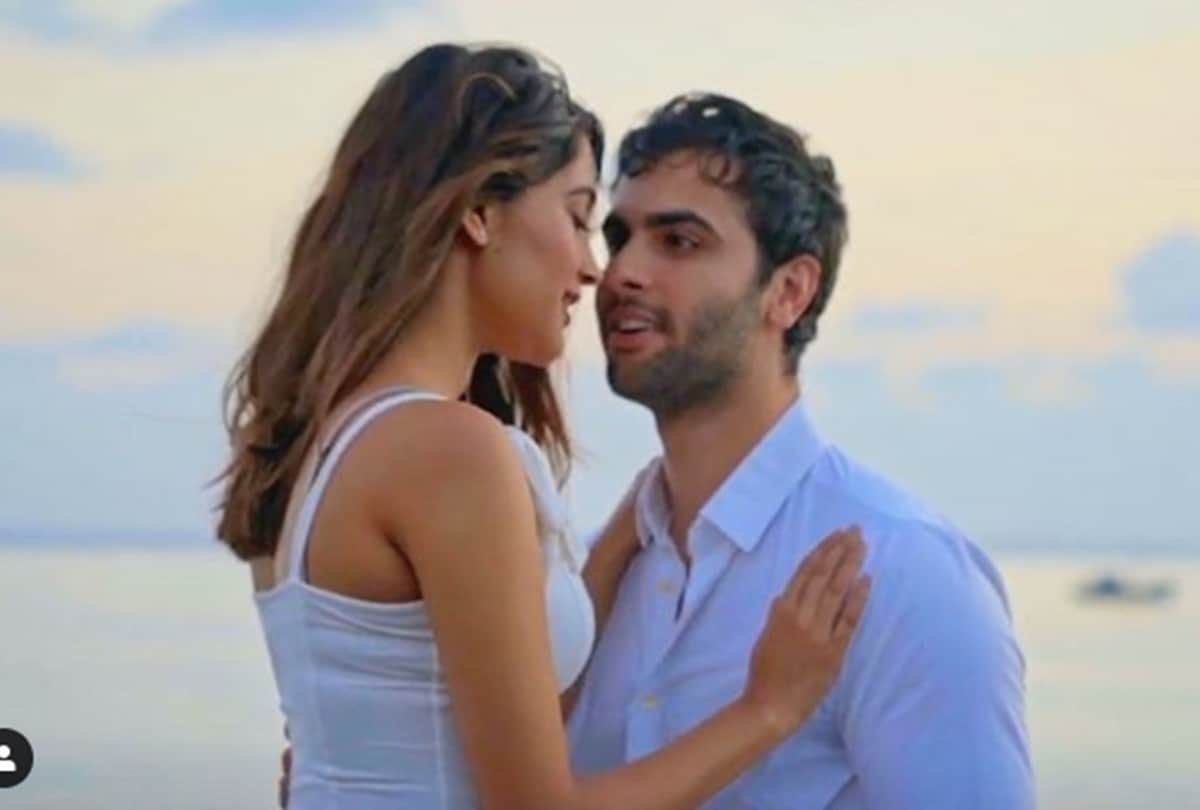 Ankur Rathee gets engaged to girlfriend Anuja Joshi