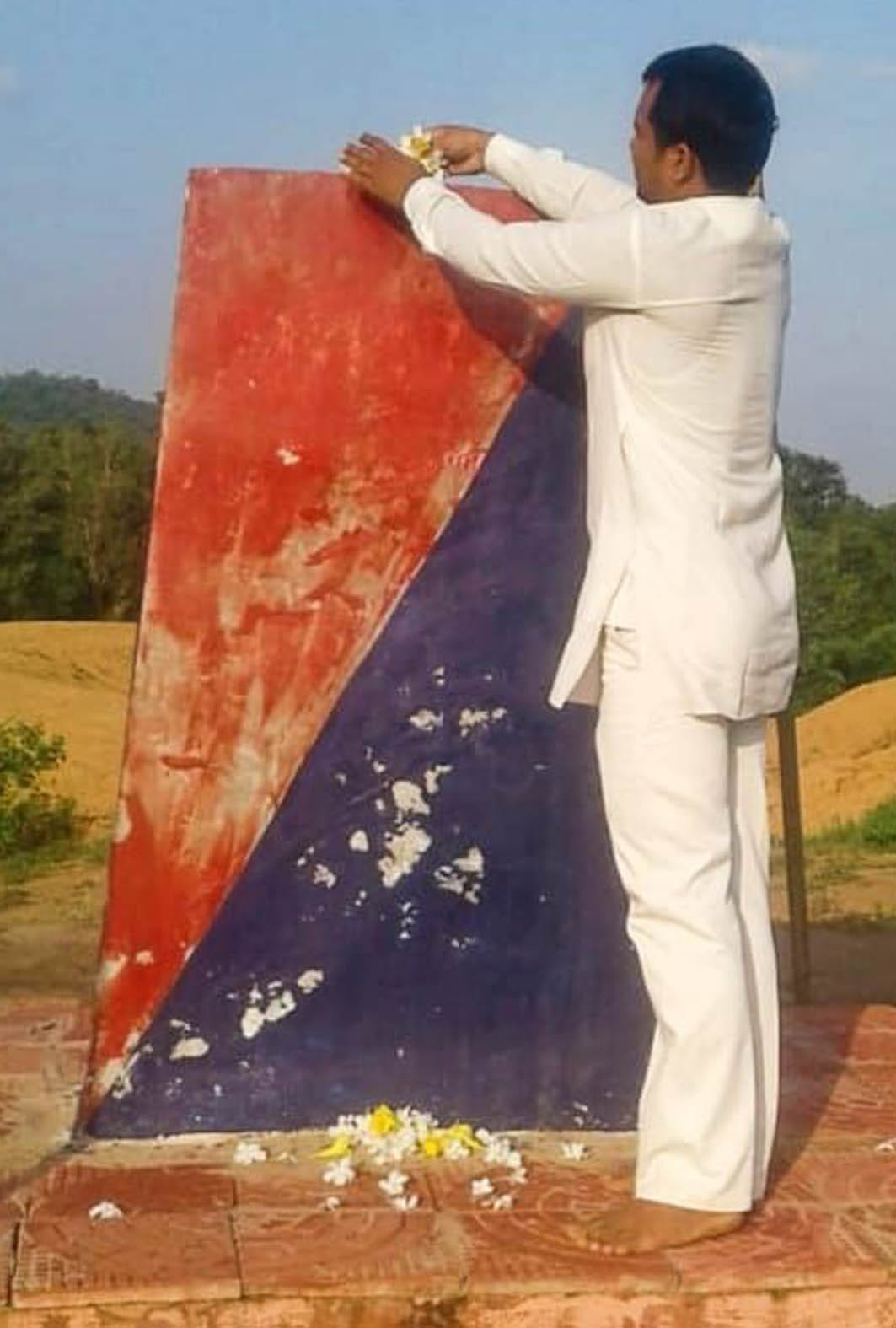 Martyrs have forgotten police
