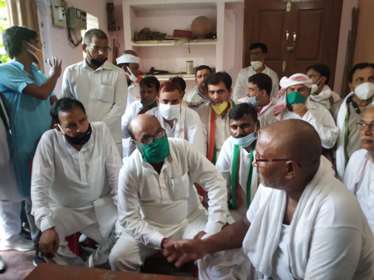 Congress state president met EO suicide victim