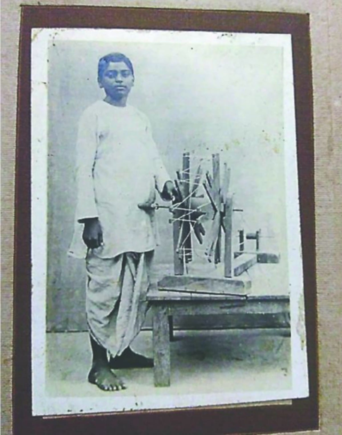 Chandra Shekhar Azad Jayanti 2020: Stampede For A Pinch Of Bone Ashes British Did Not Get Chandrasekhar Azad's Teenage Photos