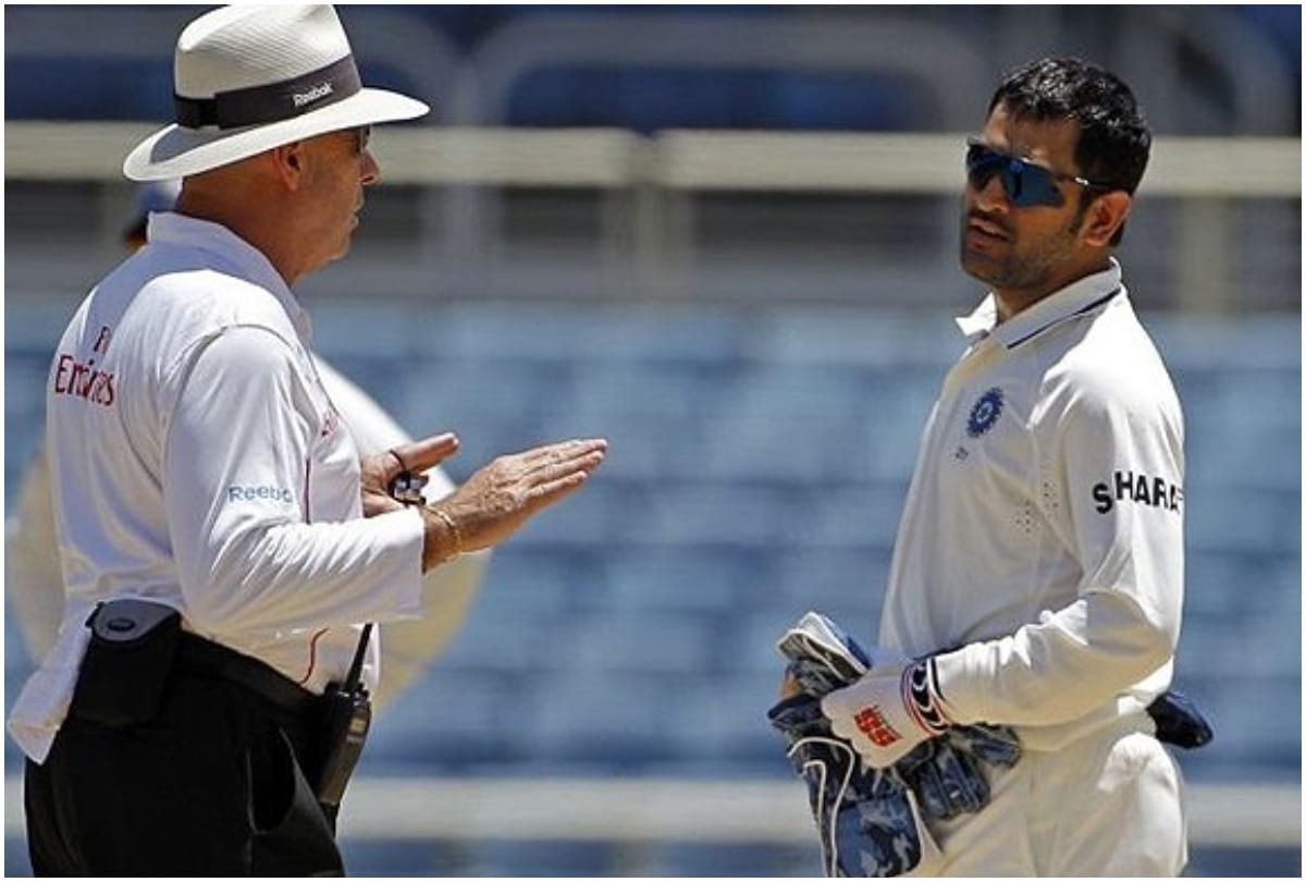 We had trouble with you before MS Dhoni told Daryl Harper as latter banned Praveen Kumar on Test debut