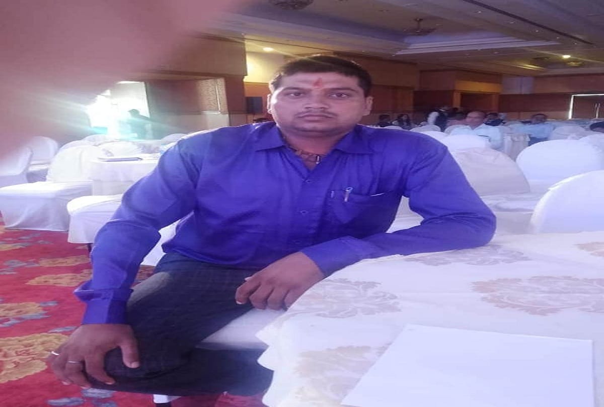 tvs company dealer killed  in jhansi