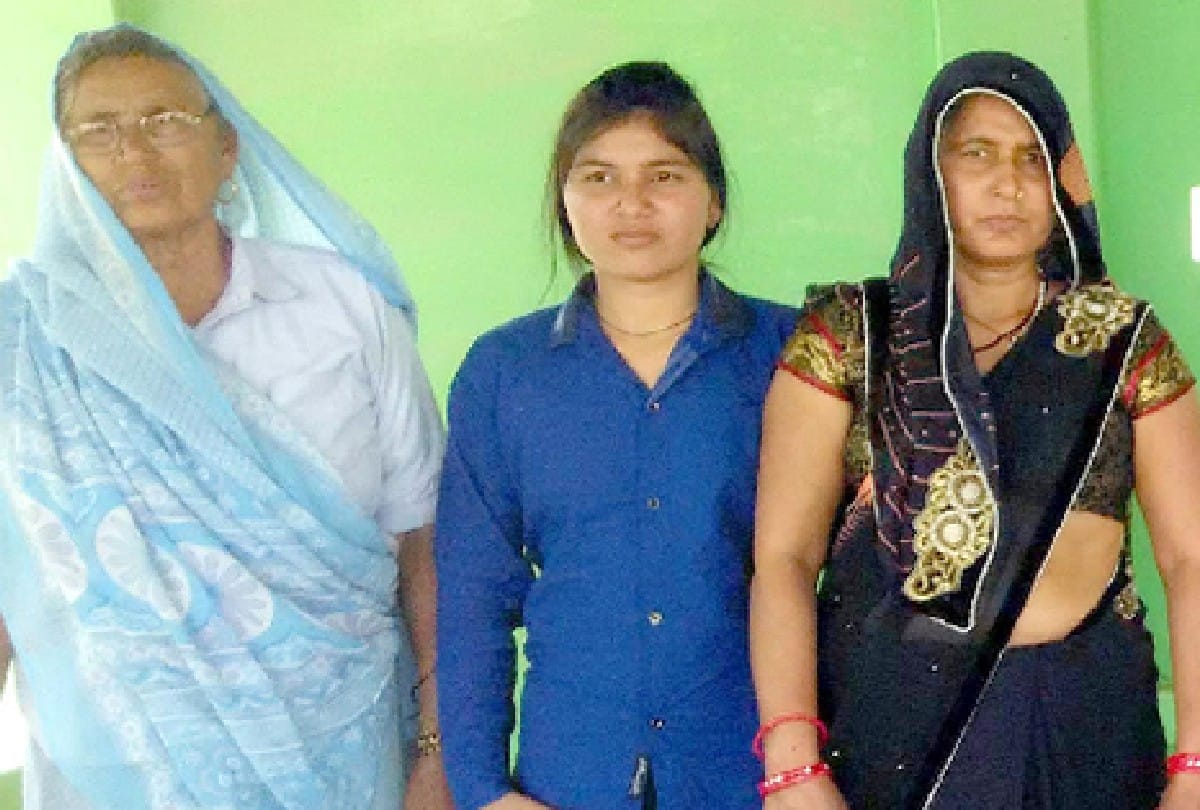 kargil vijay diwas Martyr Ramveer Singh Family made shaheed smarak with personal expenses in Mathura